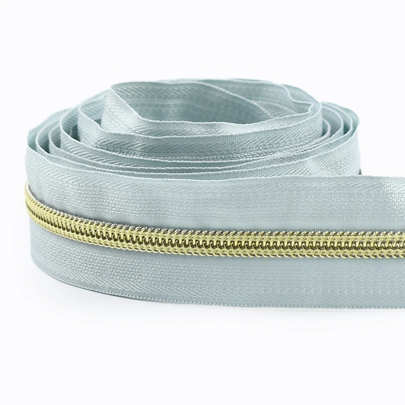Durable Nylon Zipper for Sewing and DIY Projects