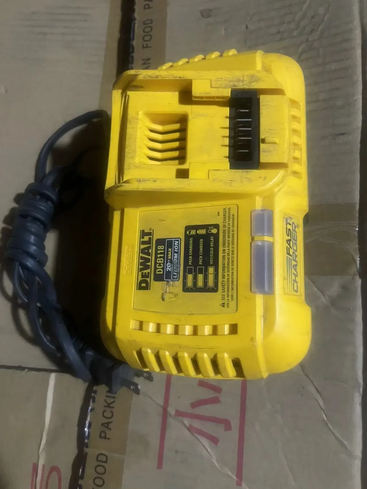 USED Dewalt Flexvolt DCB118 18/54v  Flexvolt Fast Charger FOR 220V.SECOND HAND used hilti 14 4v 1 6ah in perfect working order second hand