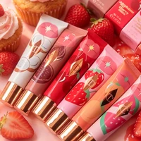 Ensemble de maquillage Charlotte Tilbury CT, hydratant pour les lèvres au collagène Water Light, poudre pressée pour un fini impeccable, fard à paupières quatre couleurs 2