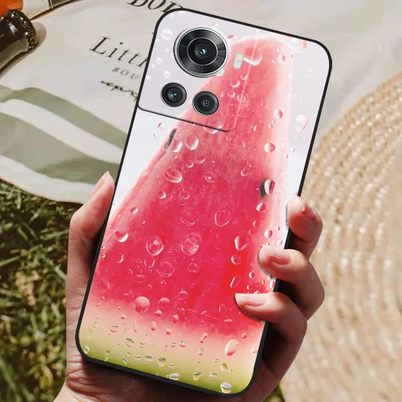 Black Silicone Soft Phone Cover with Lion and Wolf Design - Elegant Protective Case