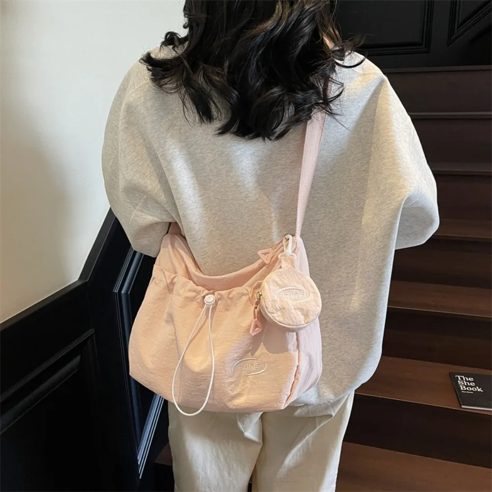 Simple Casual Drawstring Shoulder Bag Leightweight Large Capacity 5