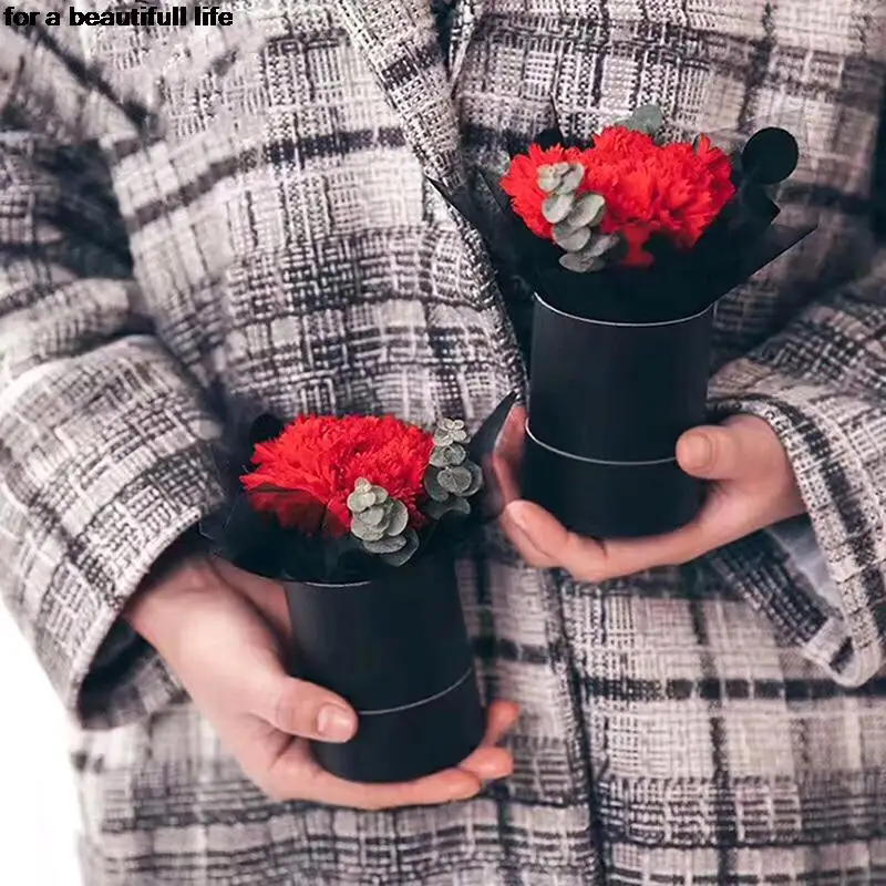 Portable Flower Box Gift Packaging Box Round Small Hug Bucket Storage Flower Cardboard Candy Mother Rose 1pc