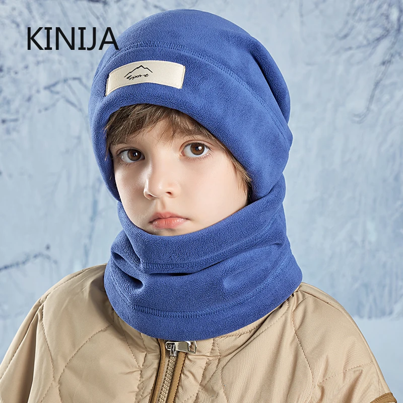 Acquista Cappello da completo Sciarpa invernale da uomo Guanti Set da tre pezzi Collo integrato in pile caldo cappello invernale lavorato a maglia in Italia a partire da 5.85
