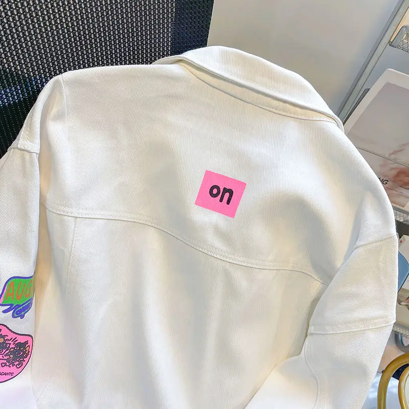 Spring and Autumn 2023 new  white loose denim coat  printed top high-end baseball woman  jackets for women  Thick （Winter)