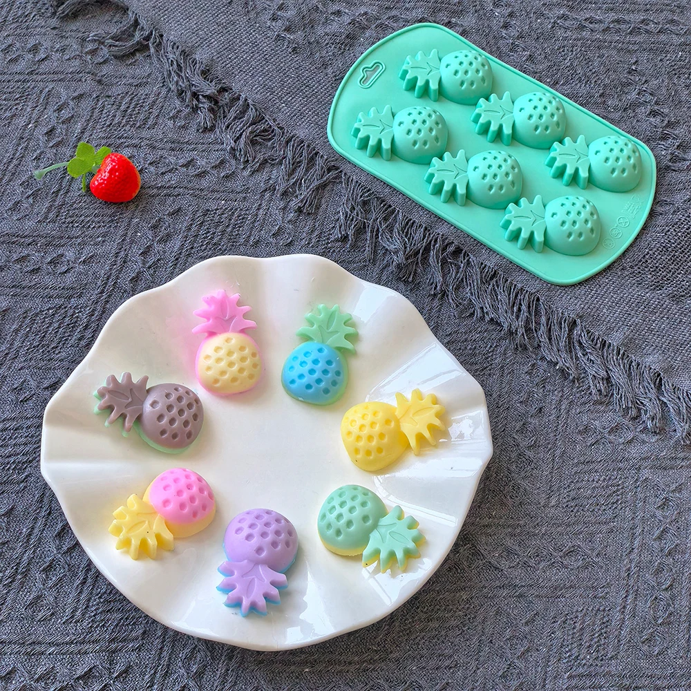 1Pc 6-Hole Pineapple-Shaped Silicone Mold – DIY Cookie, Chocolate, Candy, Fondant, Cake... - SKU PSSM1543 - UGI Packaging