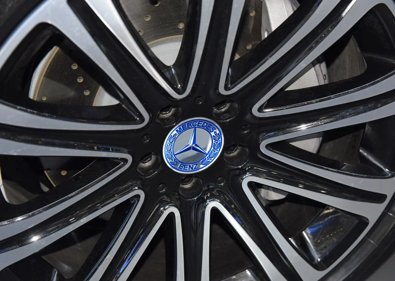 자동차 휠 센터 허브 캡 배지 스티커, 메르세데스 벤츠 AMG CLK CLA A180 W108 W201 W212 W213 W220 C260 C300 용 휠 스티커, 4 개