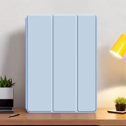 Copertura intelligente con flip magnetico e guscio in silicone morbido per tablet