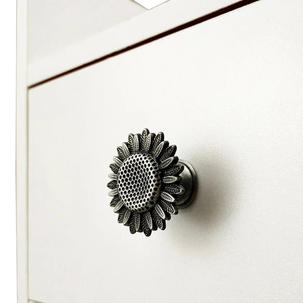 Cabinets Door Knobs Furniture Handle Zinc Alloy Sunflower Shape For Children Bedroom Home Decoration Hardware Accessories