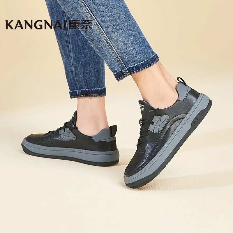 

Kangnai Casual Shoes Men Split Leather Lace-Up Round Toe Skateboarding Flats Comfortable Outdoor Male Sneakers