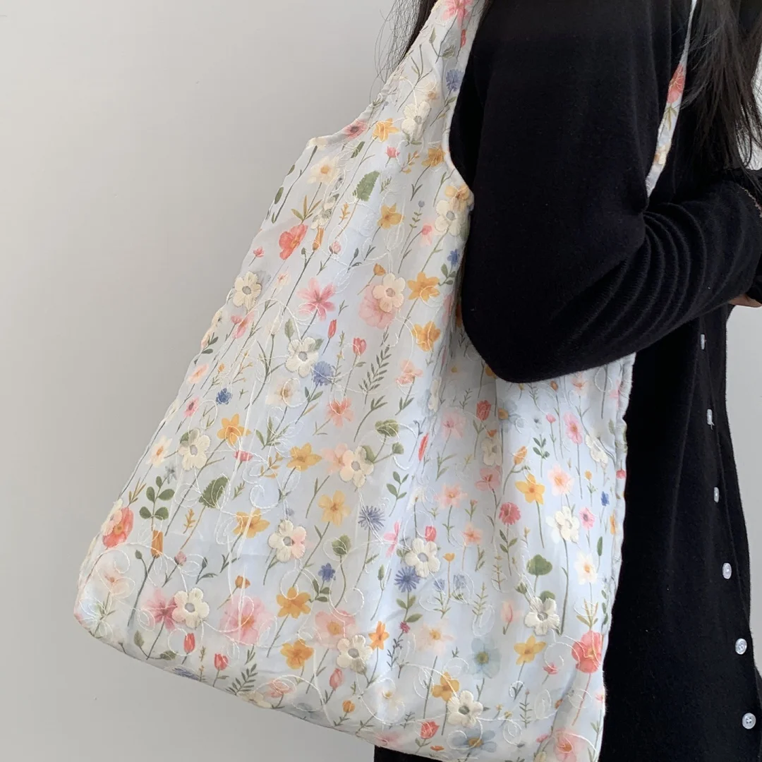 Embroidered Floral Bag for Women Flower Embroidery Shoulder Bag Handbag Fresh and Versatile Tote Bag