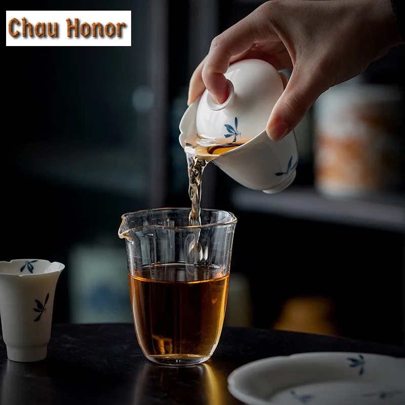 100ml Boutique Pure Handpainted Butterfly Orchid Art Tea Tureen White Porcelain Sunflower Mouth Tea Maker Gaiwan Ceramic Teaware