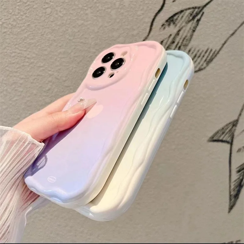 Gradient Love Heart Phone Case