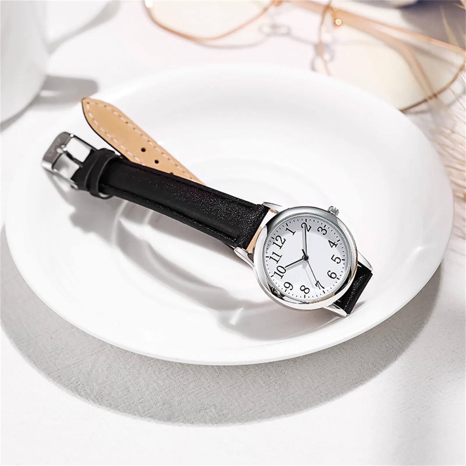 

Casual Simple Women'S Watch Fashion Arabic Numerals Dial Quartz Wristwatch Versatile Dress Leather Belt Clock Watch Reloj Mujer