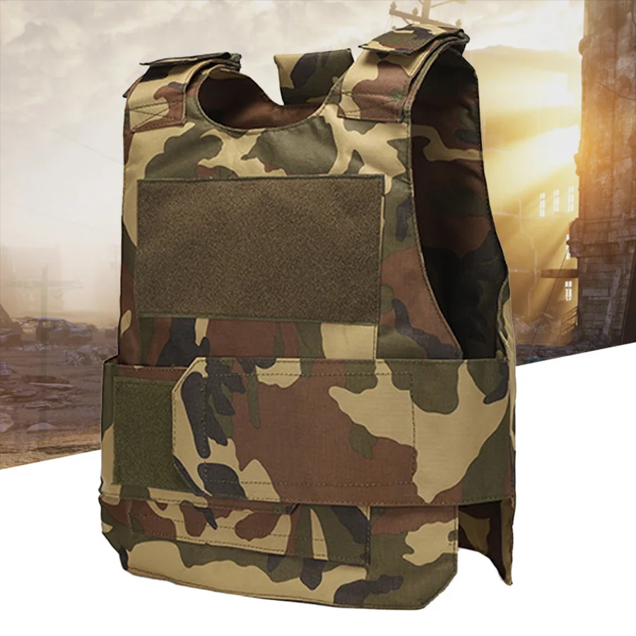 Outdoor Training Vest for Wilderness Exploration and Hunting