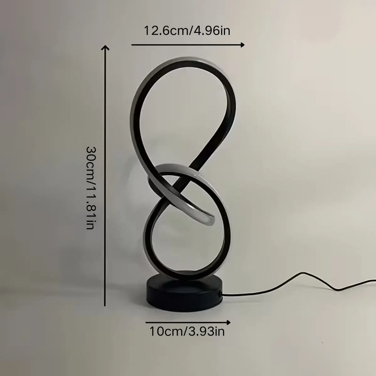 USB 기능이 있는 세련된 모던 LED 책상 램프 - 밝기 조절이 가능한 침실 탁상 램프, 독특한 라인 디자인, 침실, 거실에 적합
