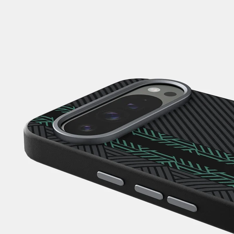 Premium Skin-Friendly Carbon Fiber Magnetic Charging Case with Metal Lens Protection and Anti-Drop Cover