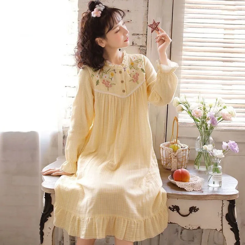 2024 New Pajama Dress Women's Spring Autumn Nightgowns Long Sleeves Embroidered Sleepshirts Girls Sweet Princess Home Clothes girls dress girls clothes white bowknot lace princess dresses children autumn spring clothes baby girls sweet dress casual wear