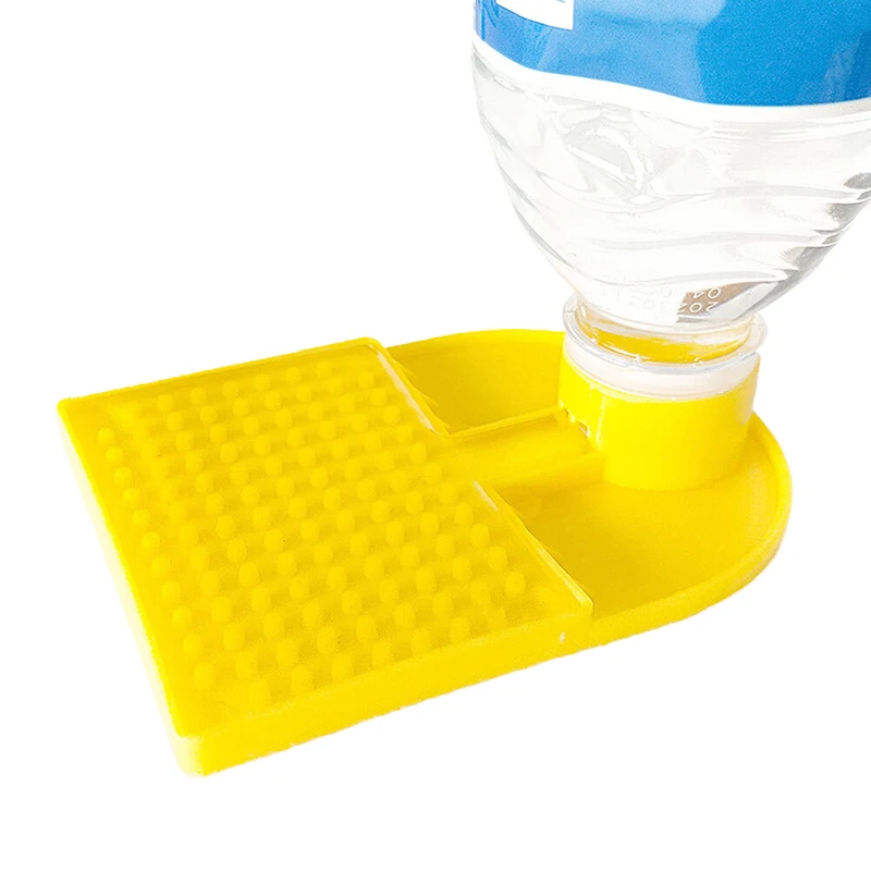 Plastic bees water feeder new design entrance in beehive feeding internal bottle adaptor anti drowning beekeeping supplies beekeeping tools beekeeping accessories bees water feeder