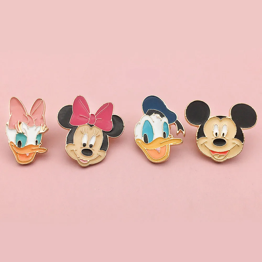 4 Pz/Set Disney Mickey Mouse Minnie Spilla Cartoon Cute Donald Duck Badge Paint Pins Cartoon Zaino Pins Spilla In Metallo Gioielli