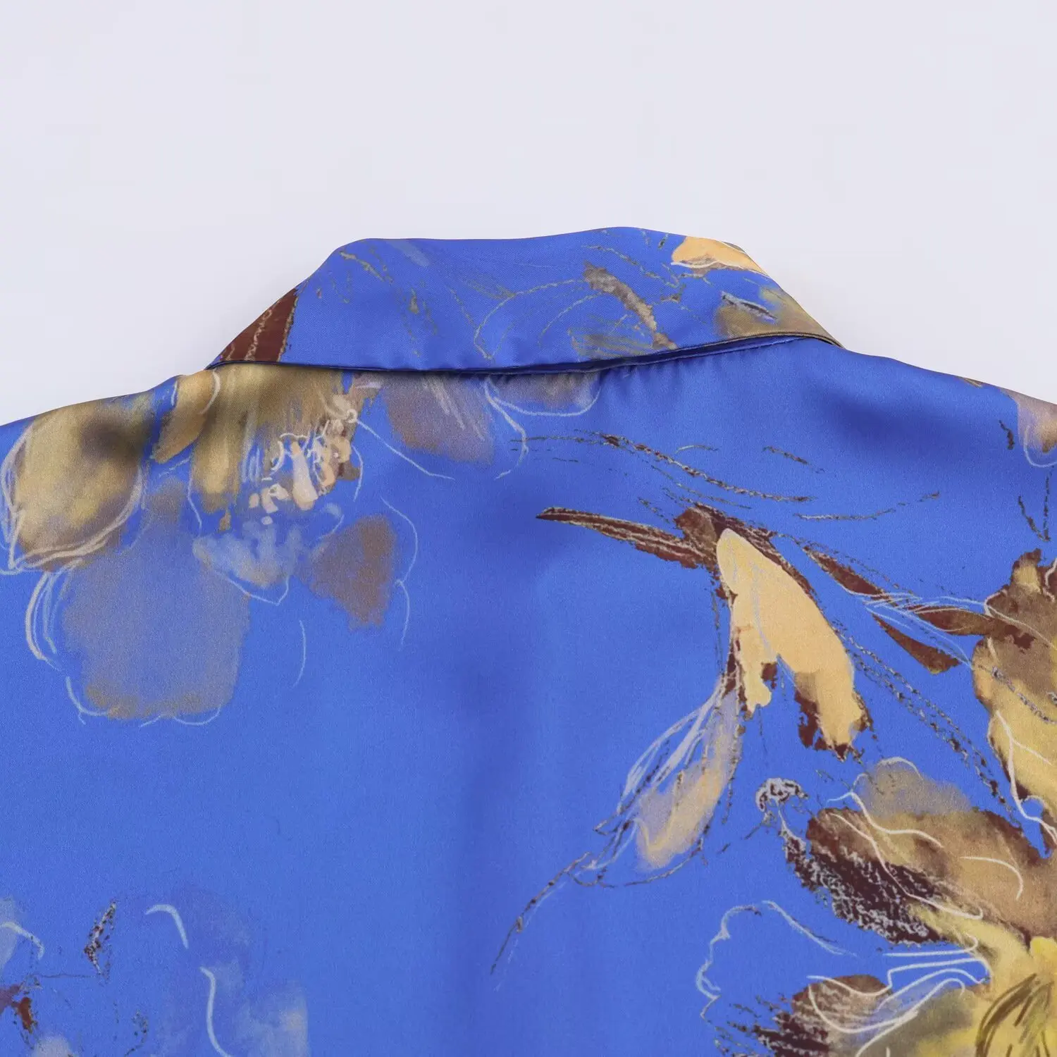 Women Spring Autumn Flower Printed Blue Shirt Satin Texture Shirt Top Female Loose Long Sleeve Shirt Fashion Casual Blouses Tops