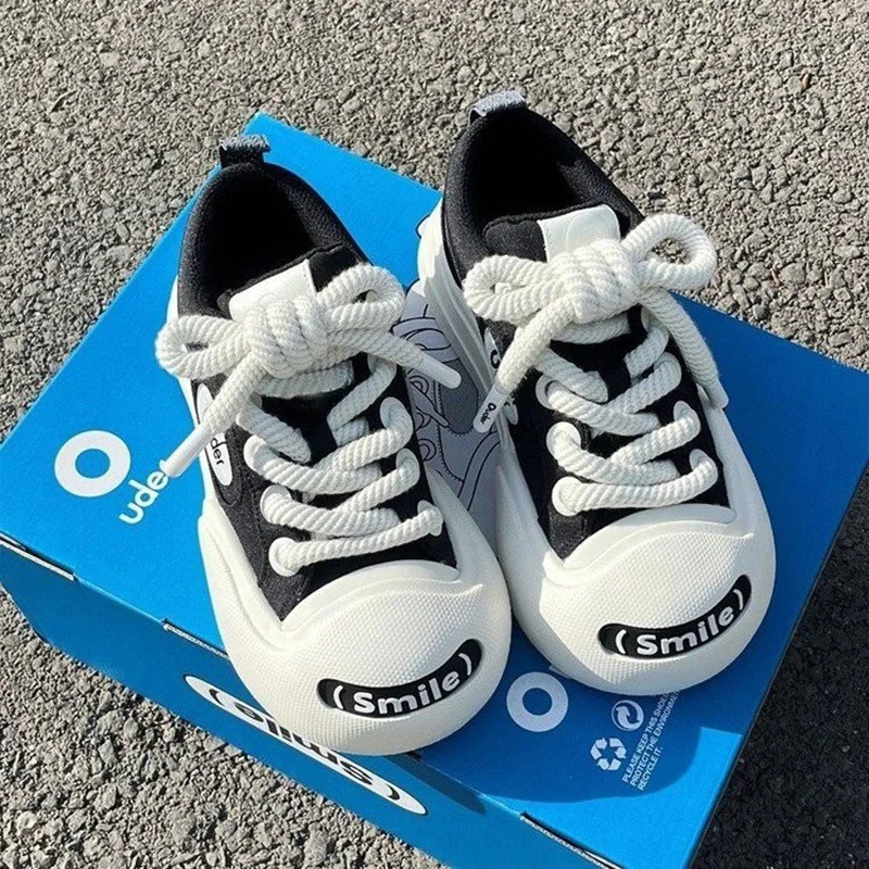 Wide Toe Chunky Sneaker Women Female Designer Platform Vulcanized