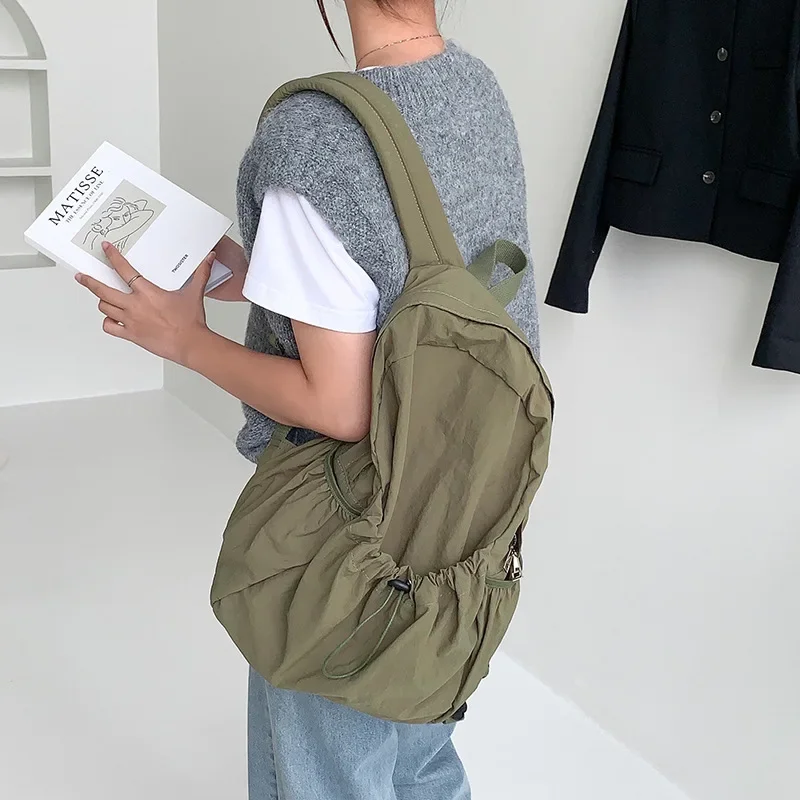 Nylon Cloth Backpack for Women 2023 New Lightweight Knapsack Fashion Travel Schoolbag with Zipper Kawaii Backpack Bags for Women