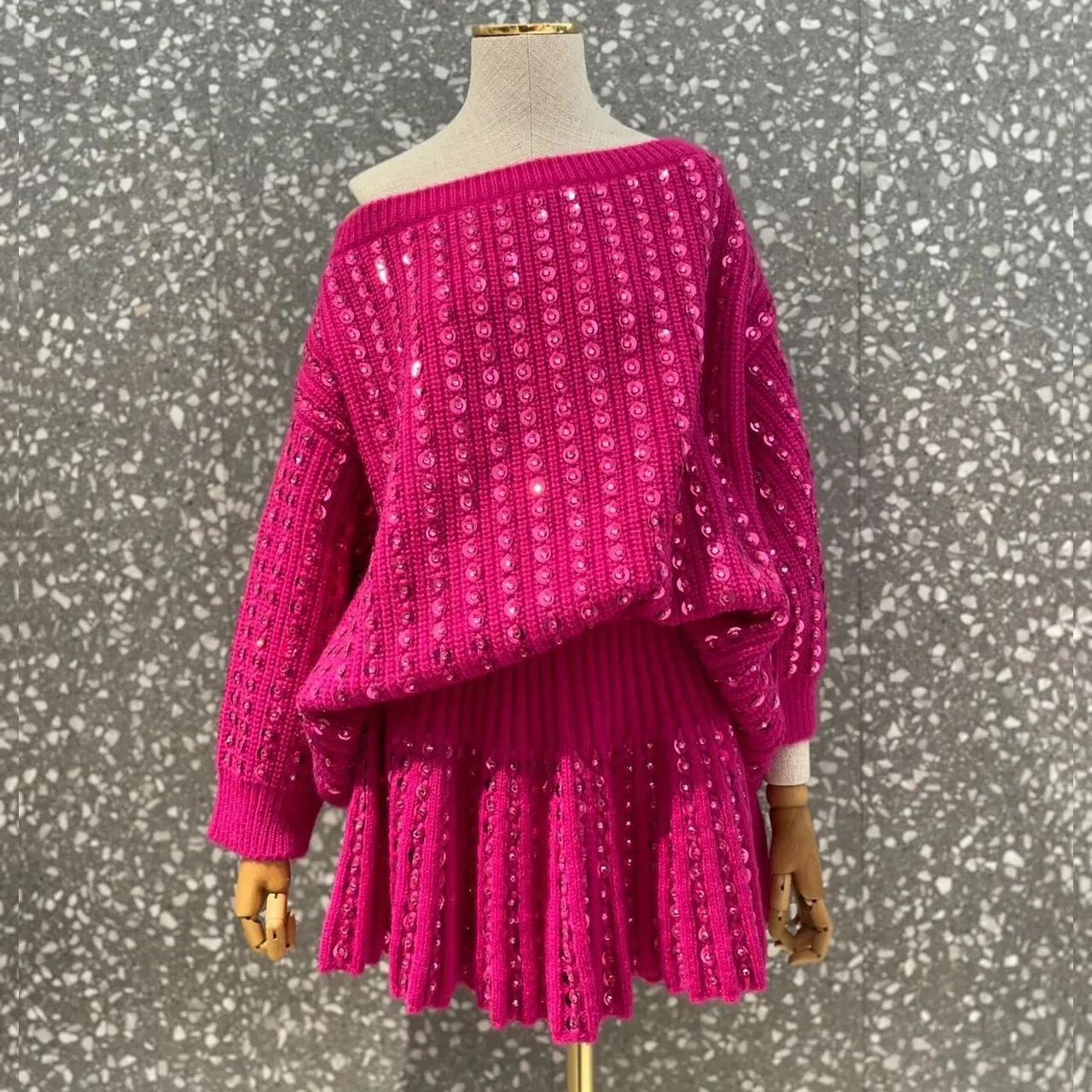 

2022 Autumn Winter Rose Red Sequins Slash Neck Thickened Loose Vintage New Year Christmas Sweater Elastic Waist Skirt Suit Women