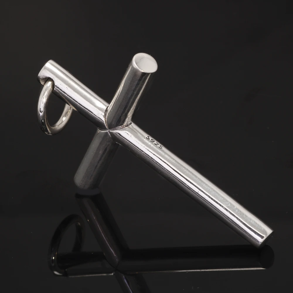 925 Sterling Silver Cross Pendant For Men And Women Smooth High Polishing Simple Design