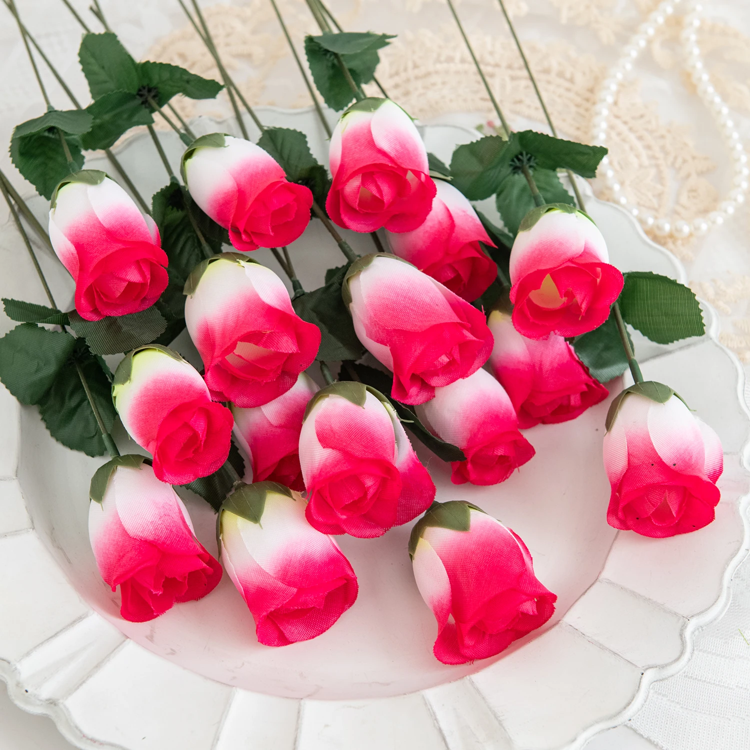 KEAIDUO Confezione Da 2 Ghirlande Di Rose Artificiali In Seta - 2,2 Metri L'una, Rosso, Per Decorazioni Matrimonio, Casa, Pareti, Esterno - 3