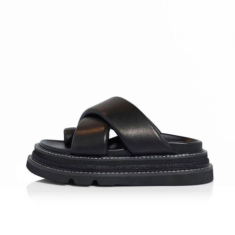 Summer new women's shoes Ken bean with slippers wear fashion drag thick soles large size sandals