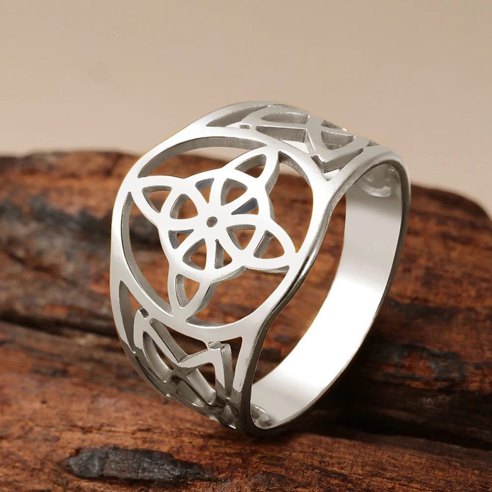 EUEAVAN Collana Nodo Delle Streghe (Witch Knot) In Acciaio Inossidabile - Ciondolo Triquetra E Nodo Celtico Con Mezzaluna, Gioiello Simbolico Pagano Wiccan Per Uomo E Donna, Regalo Spirituale