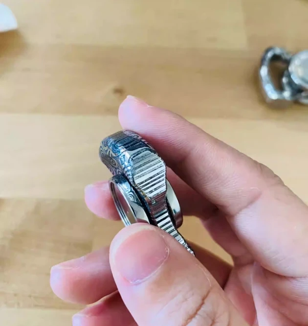 thumb
