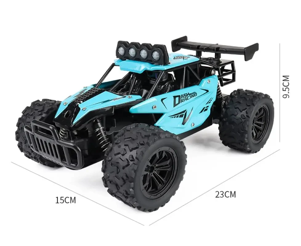 Vue arrière montrant le design sportif de la voiture RC RC8 1:16 tout-terrain