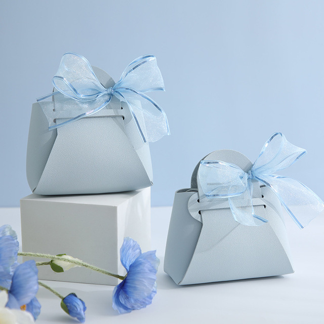 Gifts Box for Guests Newborn Gift Box Leather Distributions Bags Baby Shower Packaging Box Party Favors Child Candy Box