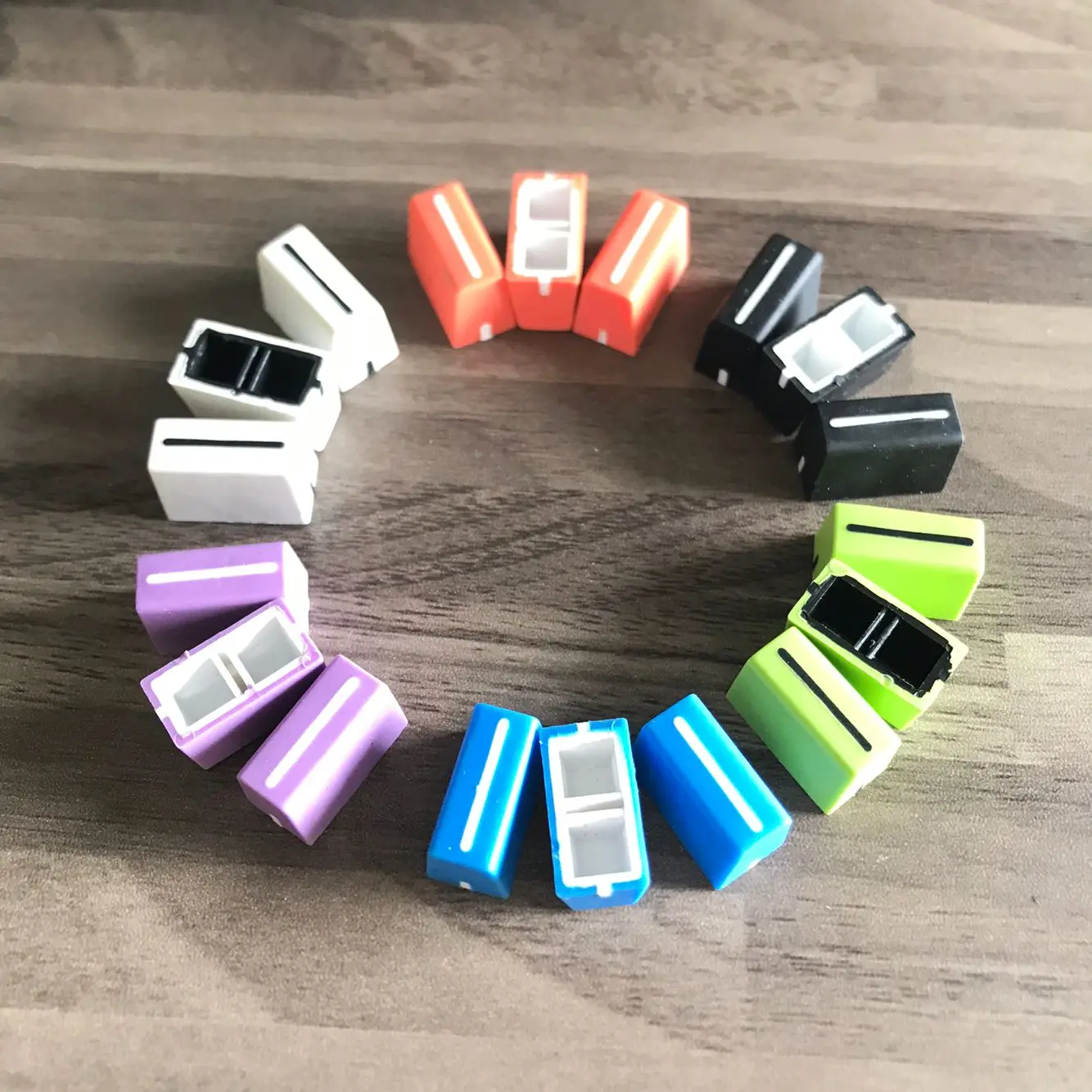 18PCS use for JAPAN AKAI APC40 MK2 Fader konb Color siz color Cortex Grinding Handfeel
