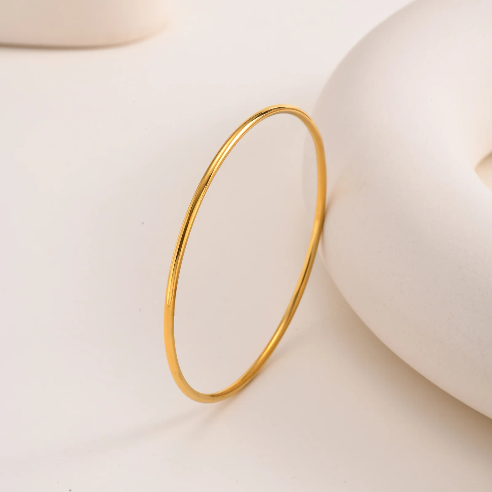 Elegant 18k Gold Plated Glossy Thin Bangle Bracelet