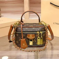 Sac à main de marque pour femmes, sac seau rétro de styliste haut de gamme pour les déplacements, nouvelle collection automne et hiver 2026 1
