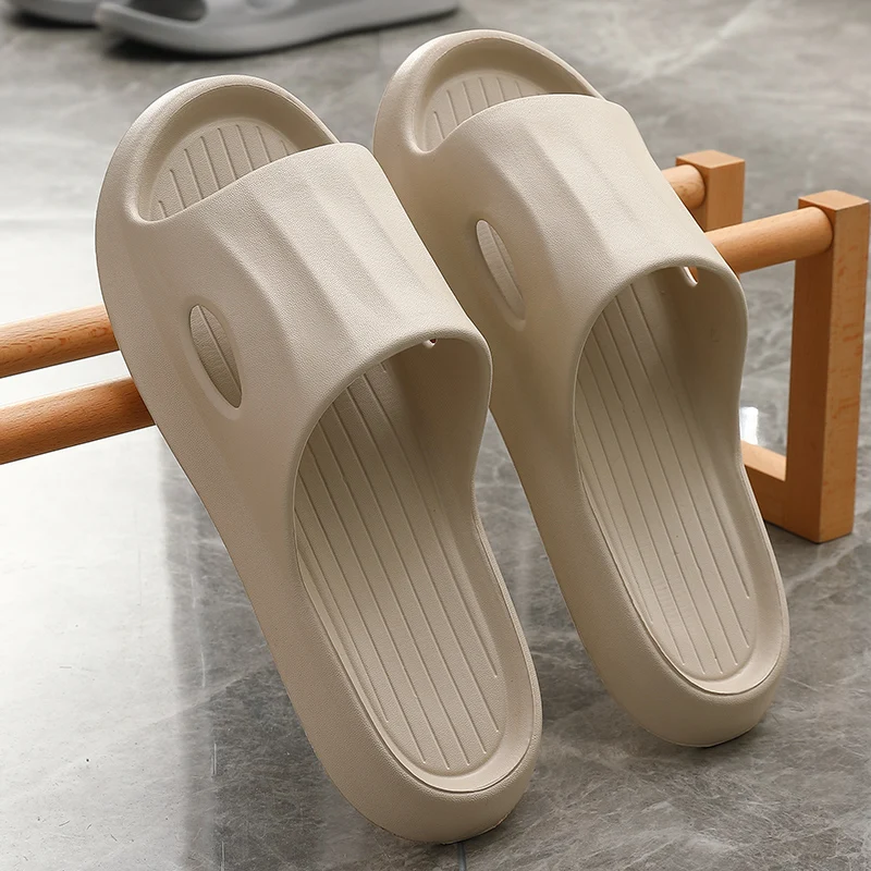 

Шлепанцы для мужчин и женщин, сланцы из ЭВА, мягкие сандалии, Повседневная Удобная нескользящая обувь для ванной комнаты, летние Тапочки