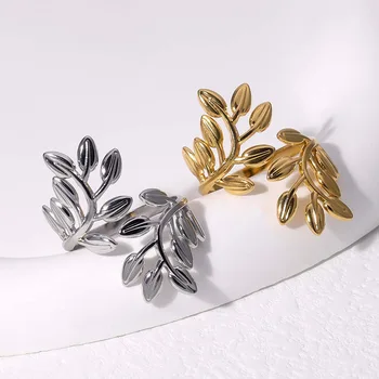 Anelli regolabili con foglie esagerate di personalità in acciaio inossidabile per le donne Regalo colorfast di gioielli con dita di rami di moda retrò