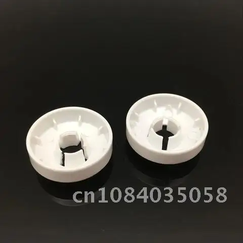 

Spool Cap (Small) 2pc For Singer 4600 4620 5040 5050 5705 5710 5800 5802 5805 5806 #507664-454 5BB5050