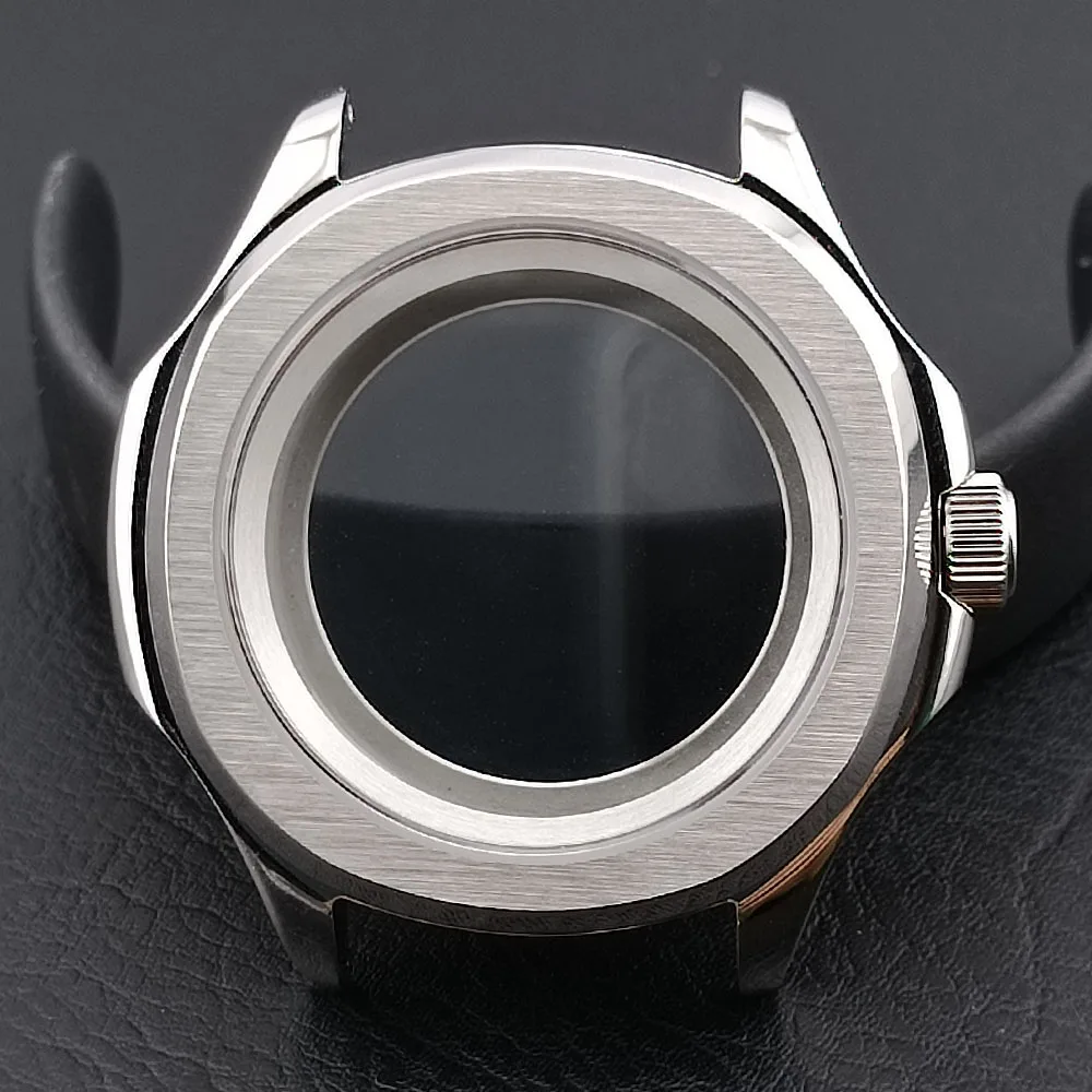 Stainless Steel Watch Case with Sapphire Crystal and 20mm Strap Compatibility