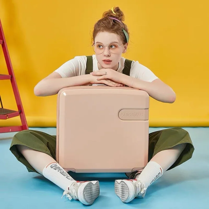 

Модный легкий чемодан на колесиках для путешествий, маленький чемодан на колесиках 18 дюймов, стандартная коробка для переноски, бесшумный универсальный багажник с паролем