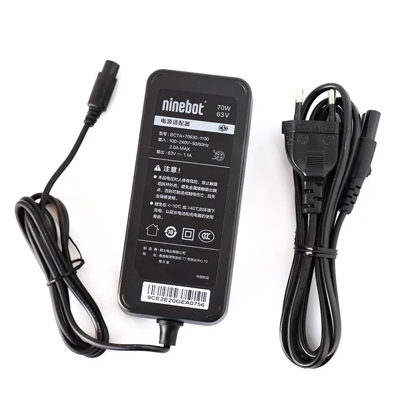 Couleur 4 trous Chargeur de batterie OEM 63V pour Scooter