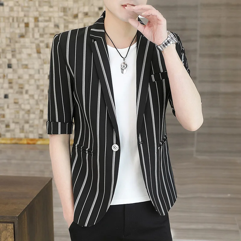 

Костюм в полоску с рукавом 7 точек Новинка весна-осень Повседневный маленький мужской костюм 5935