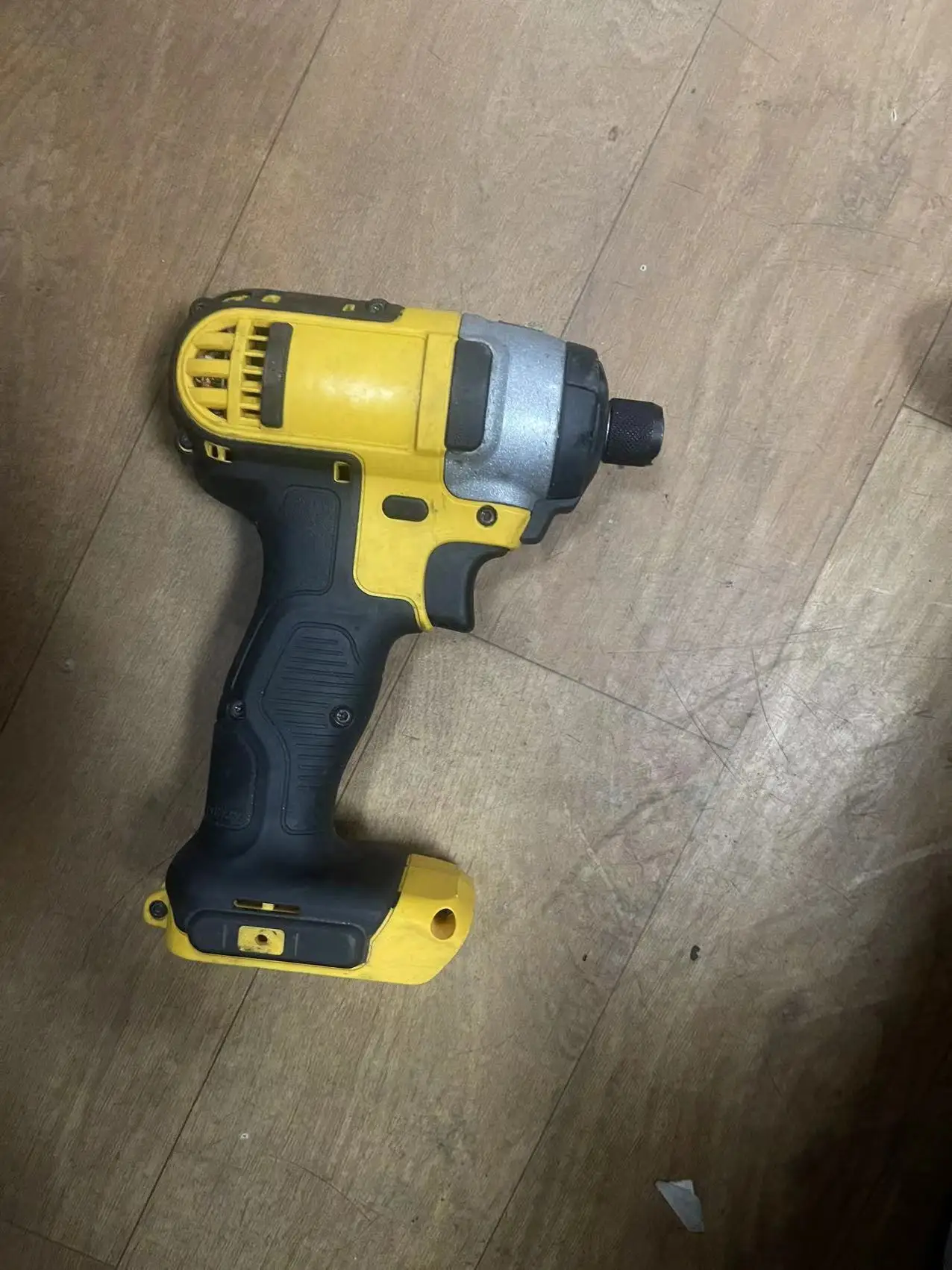 Dewalt dcf885b sale