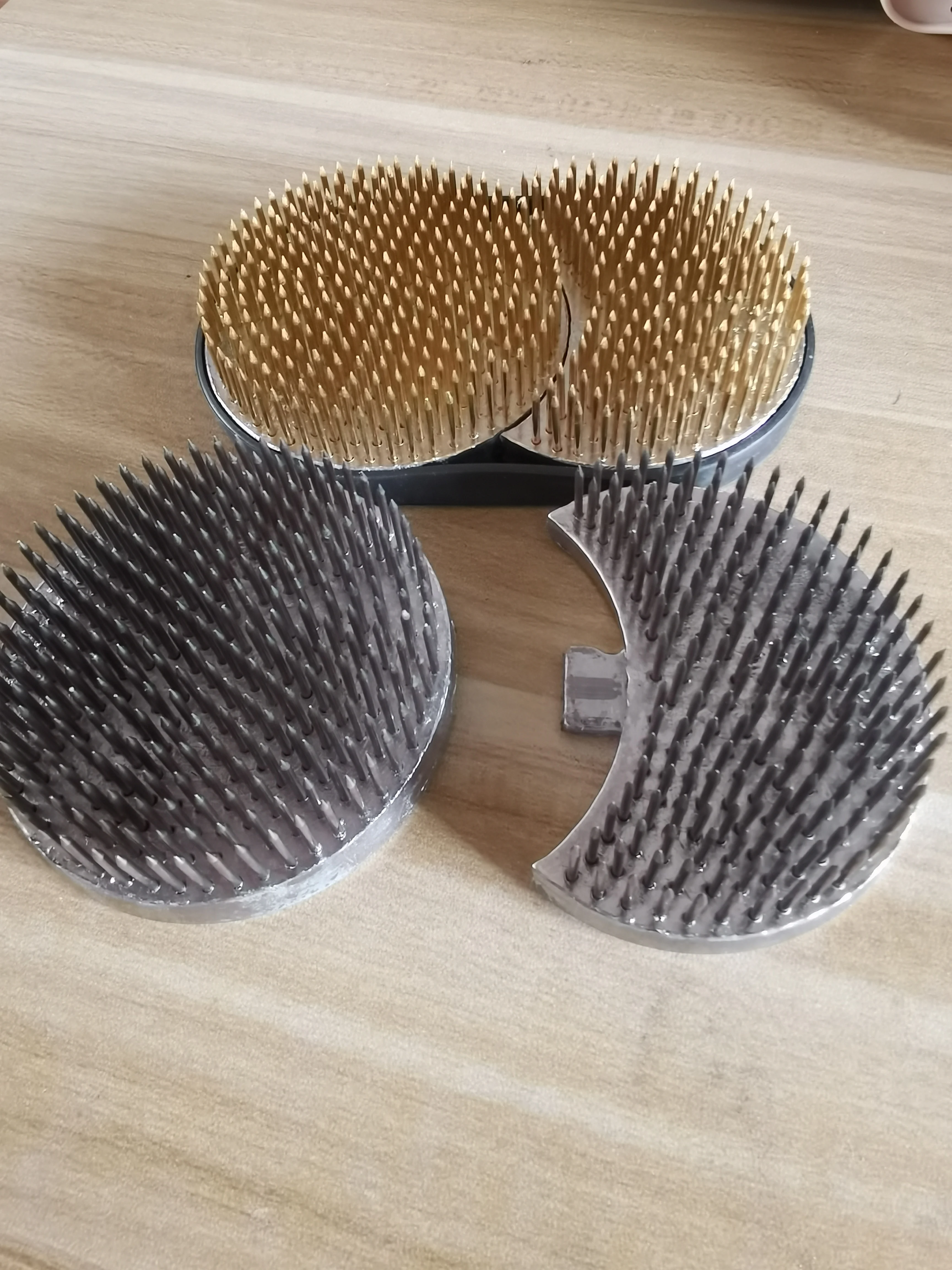 

Japanese Ikebana Flower Arranger Kenzans Metal Flower Frog Holder Base Pot Trays