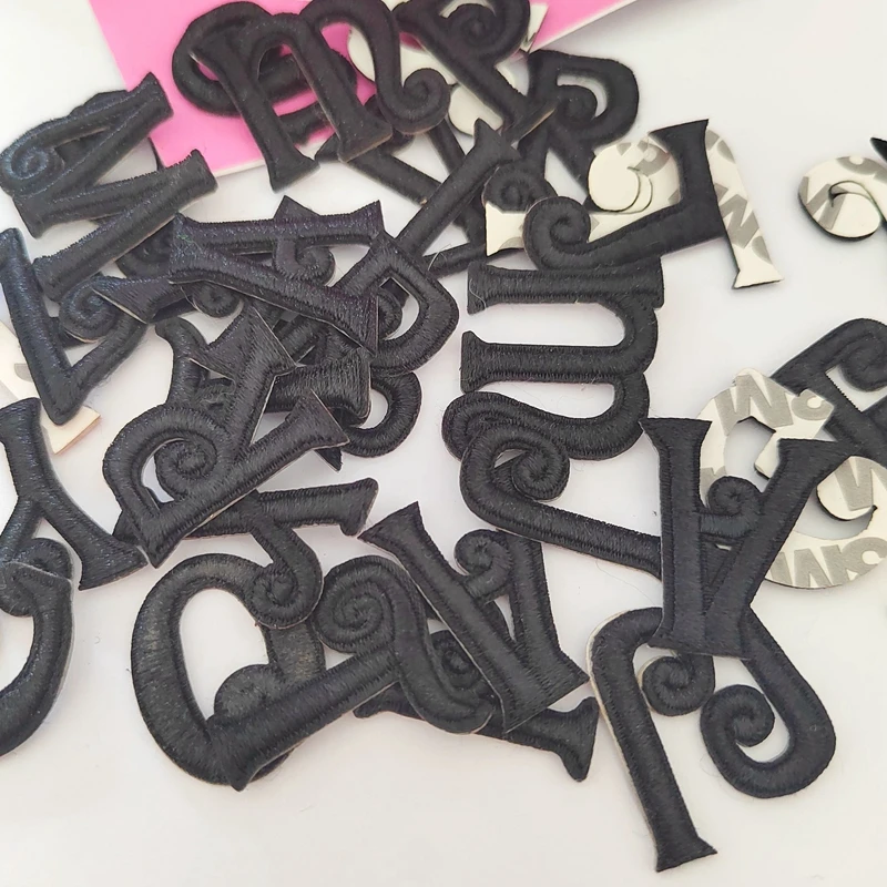 의류용 자체 접착 블랙 작은 글자 패치, 의류에 다리미 스티커, 자수 아플리케 스트라이프, DIY 이름 브랜드 로고, 1 개