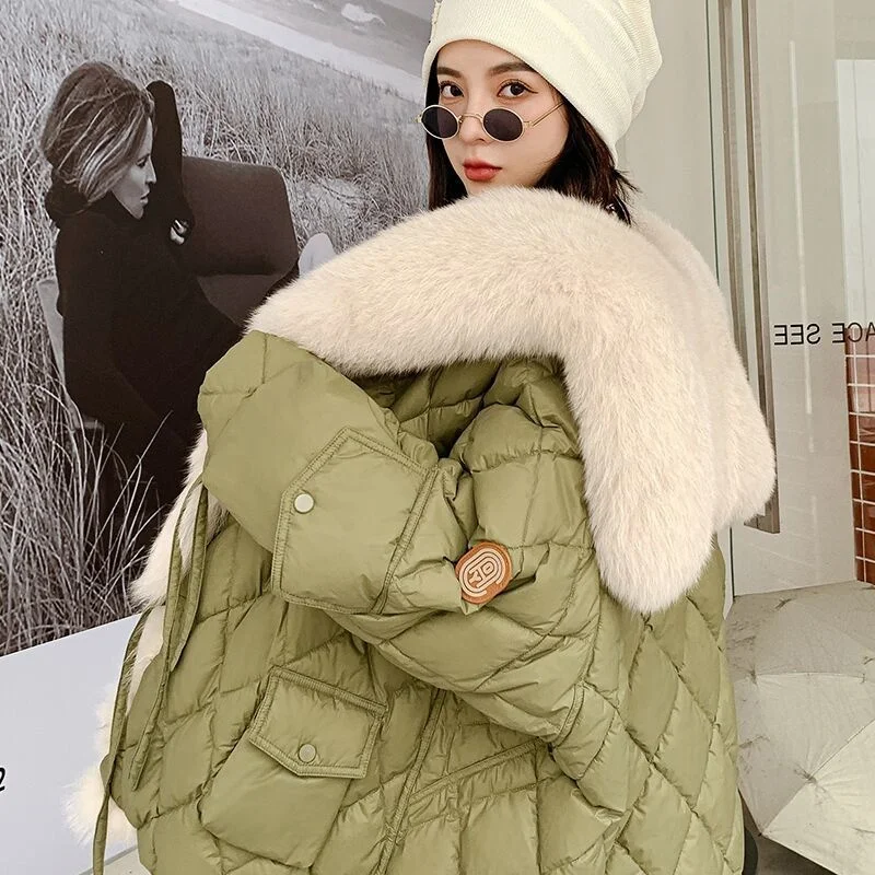 

2023 Winter Women Big Luxury Faux Fox Fur Collar Coat Fluffy Loose Puffer Jacket Feather Female Parka Snow Outwear Windproof