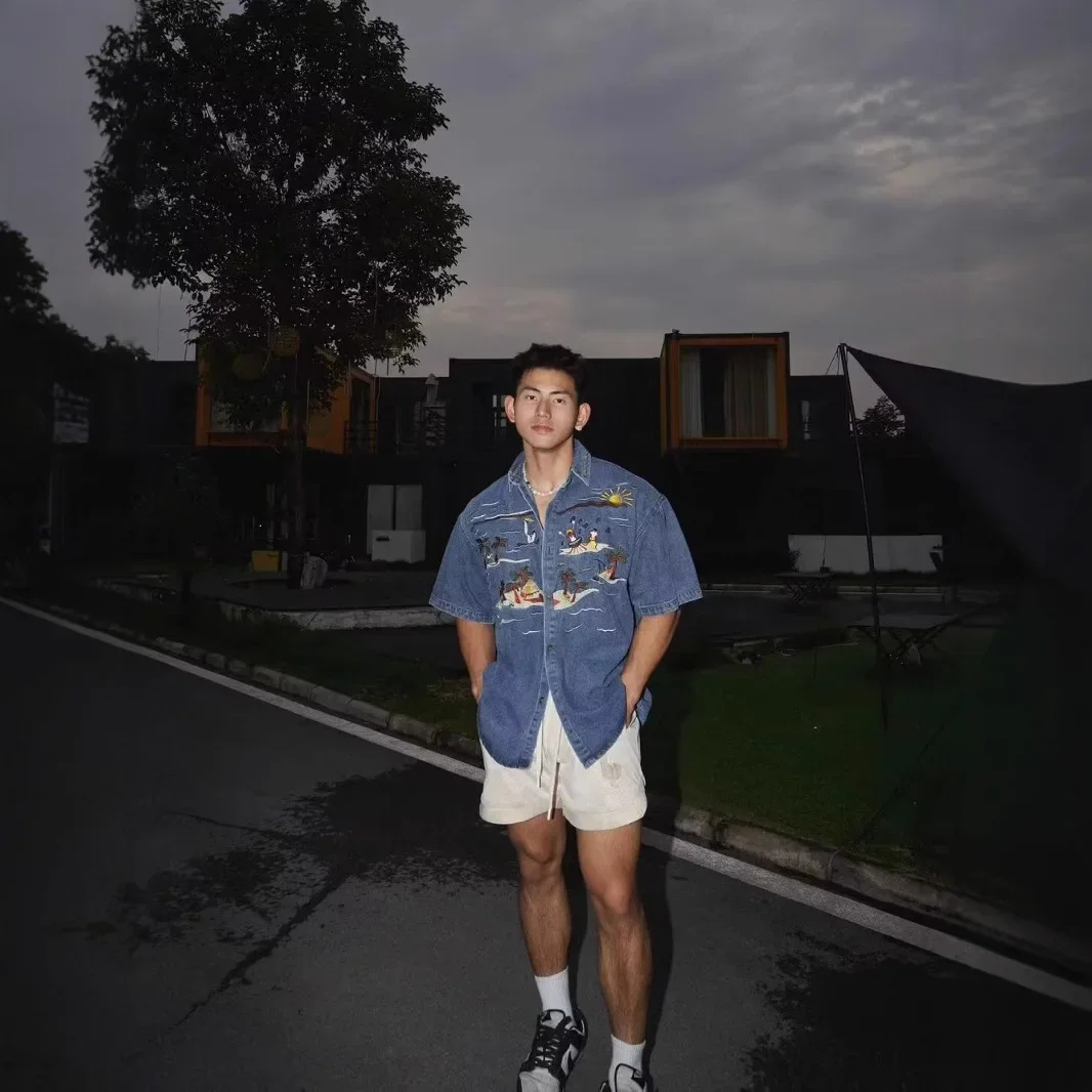 Neutral Retro Short Sleeve Shirt Summer Hawaii Beach Style Coconut Tree Denim Print Men's Shirt Casual Fashion