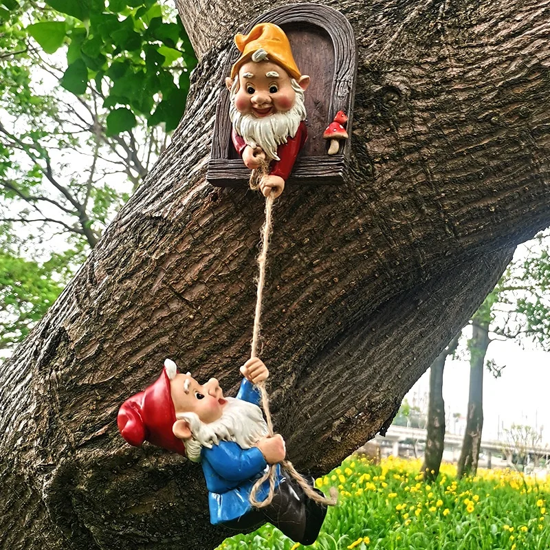 

Resin Climbing Gnome Sculpture White Beard Dwarf Art Statue Courtyard Landscape Figurines Garden Tree Decoration Elf Pendant